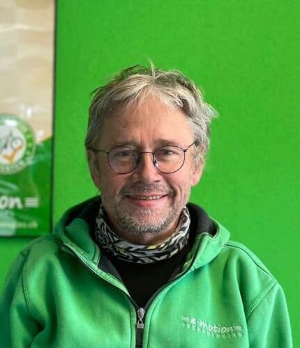 emotion mitarbeiter 796 Raymon e-Bikes in der e-motion e-Bike Welt in Bern